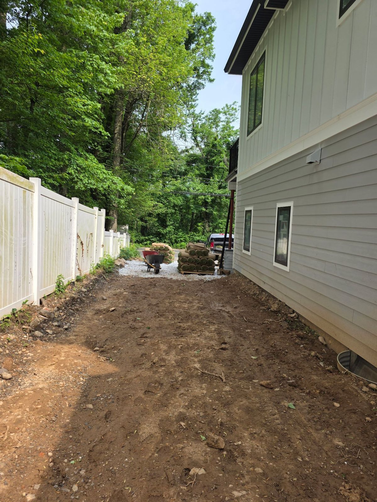 Narrow Backyard Makeover in Jersey City: on the job (6 of 11)