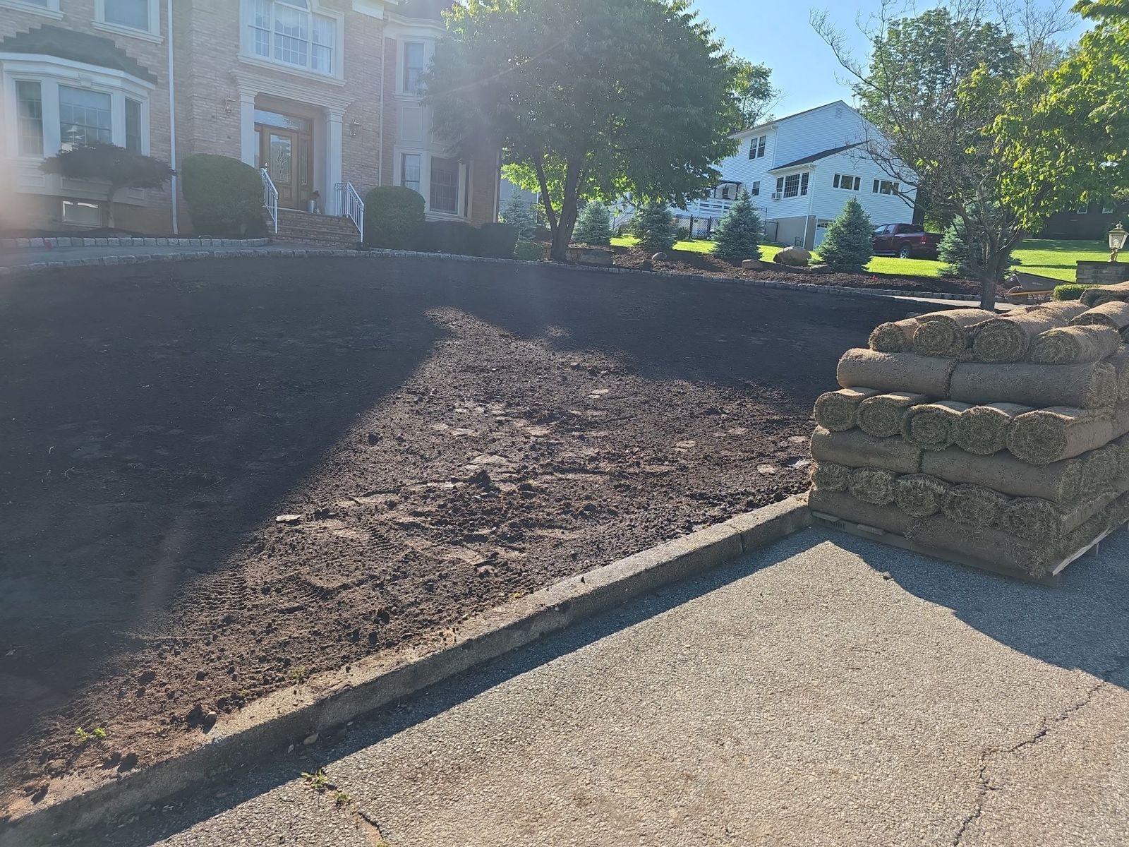 Backyard and Poolside Lawn in Elizabeth: on the job (9 of 9)